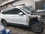 Volkswagen Tiguan 2.0T S 3VV1B7AX9MM068014 снимка