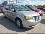 Chrysler Town & Country Touring 2A8HR54P98R769054 снимка