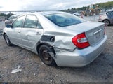 Toyota Camry Le 4T1BE32KX2U043133 снимка