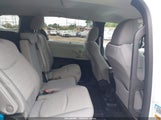 Toyota Sienna Le 5TDKRKEC5SS252047 снимка
