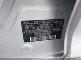 Hyundai Elantra Se KMHD74LF2JU502082 снимка