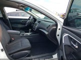 Nissan Altima 2.5/2.5 S/2.5 Sl/2.5 Sr/2.5 Sv 1N4AL3AP4GN357063 photo