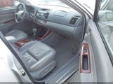 Toyota Camry Xle V6 4T1BF32K43U039450 photo