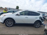 Toyota Rav4 Limited JTMDFREV7GJ061553 снимка