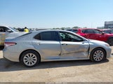 Toyota Camry Le 4T1B11HK0KU180265 photo