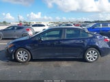 Toyota Corolla Le 5YFEPMAE7MP163100 снимка
