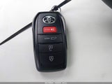 Toyota Camry Le 4T1DAACKXSU190673 снимка