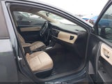Toyota Corolla Le 5YFBURHEXEP032646 fotografie