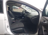 Ford Focus Sel 1FADP3M28JL307299 снимка