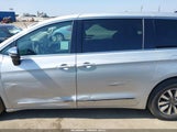Chrysler Pacifica Hybrid Limited 2C4RC1S72PR572976 снимка