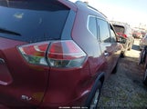 Nissan Rogue Sv 5N1AT2MT7FC781324 снимка