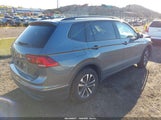 Volkswagen Tiguan 2.0T S 3VVFB7AX7RM143676 photo
