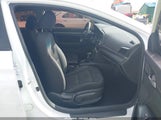 Hyundai Elantra Sel 5NPD84LF0LH569052 fotografie