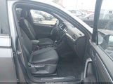 Volkswagen Tiguan 2.0T Se R-Line Black 3VV8B7AX4PM025221 снимка