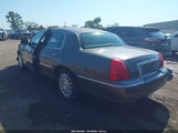 Lincoln Town Car Signature 1LNHM81W24Y663131 fotografie