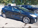 Toyota Prius Two JTDKN3DU3B5374004 fotografie