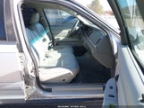 Ford Crown Victoria Lx 2FAFP74W33X149267 снимка