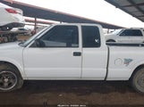 Chevrolet S-10 1GCCS19X438144640 снимка