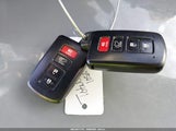 Toyota Rav4 Limited JTMDFREV0GJ078887 снимка