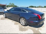 Jaguar Xj Xjl Portfolio SAJWJ2GD0J8W16846 fotografie