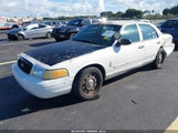 Ford Crown Victoria Police/Police Interceptor 2FAFP71V18X122488 photo