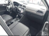 Volkswagen Tiguan 2.0T Se/2.0T Se R-Line Black/2.0T Sel 3VV3B7AX3LM149775 снимка