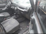Jeep Wrangler Jk Unlimited Sahara 4X4 1C4HJWEG3JL919497 photo