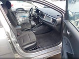 Kia Rio S 3KPA24AD9PE569180 снимка