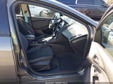 Ford Focus Se 1FAHP3K24CL357513 fotografie