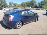 Toyota Prius Three JTDKN3DU8D1720641 снимка