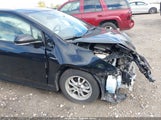 Toyota Prius Three JTDKARFU2G3519581 fotografie