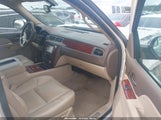 Chevrolet Suburban  Ltz 1GNSKKE73DR240432 снимка
