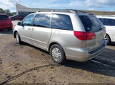 Toyota Sienna Le 5TDZA23C44S184254 снимка