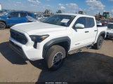 Toyota Tacoma Trd Off Road 4Wd 3TMLB5JN7RM064707 photo
