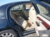Lincoln Town Car Signature Limited 2LNBL8CV3AX613153 снимка