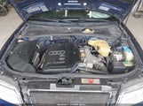 Audi A4 1.8 T WAUCB28D2XA318441 снимка