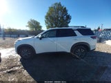 Nissan Pathfinder Sv Fwd 5N1DR3BA3RC310990 fotografie