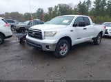 Toyota Tundra Grade 5.7L V8 5TFUY5F11AX099735 fotografie
