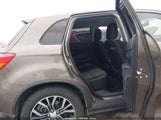 Mitsubishi Outlander Sport 2.4 Se JA4AP3AW7HZ028027 fotografie