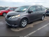 Toyota Sienna Le V6 5TDKK3DC4BS115497 снимка