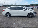 Toyota Corolla Le JTDEPMAE3MJ153412 снимка
