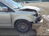 Chrysler Town & Country Touring-L 2C4RC1CG0DR510292 photo
