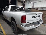 Ram  Laramie 4X4 6'4 Box 3C6UR5FL4SG508967 fotografie