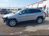 Jeep Cherokee Latitude Fwd 1C4PJLCBXHD233141 photo