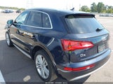 Audi Q5 2.0T Premium/2.0T Tech Premium WA1BNAFY1J2225041 photo