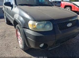 Ford Escape Limited 1FMCU04137KA13520 снимка