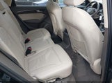 Audi Q5 2.0T Premium WA1C2AFP1GA026610 снимка