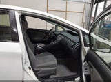 Toyota Prius Three JTDKN3DU1E1747553 снимка