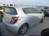 Chevrolet Sonic Lt Auto 1G1JC6SH1F4195201 снимка