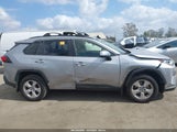 Toyota Rav4 Hybrid Xle JTMR6RFV9LD006938 photo